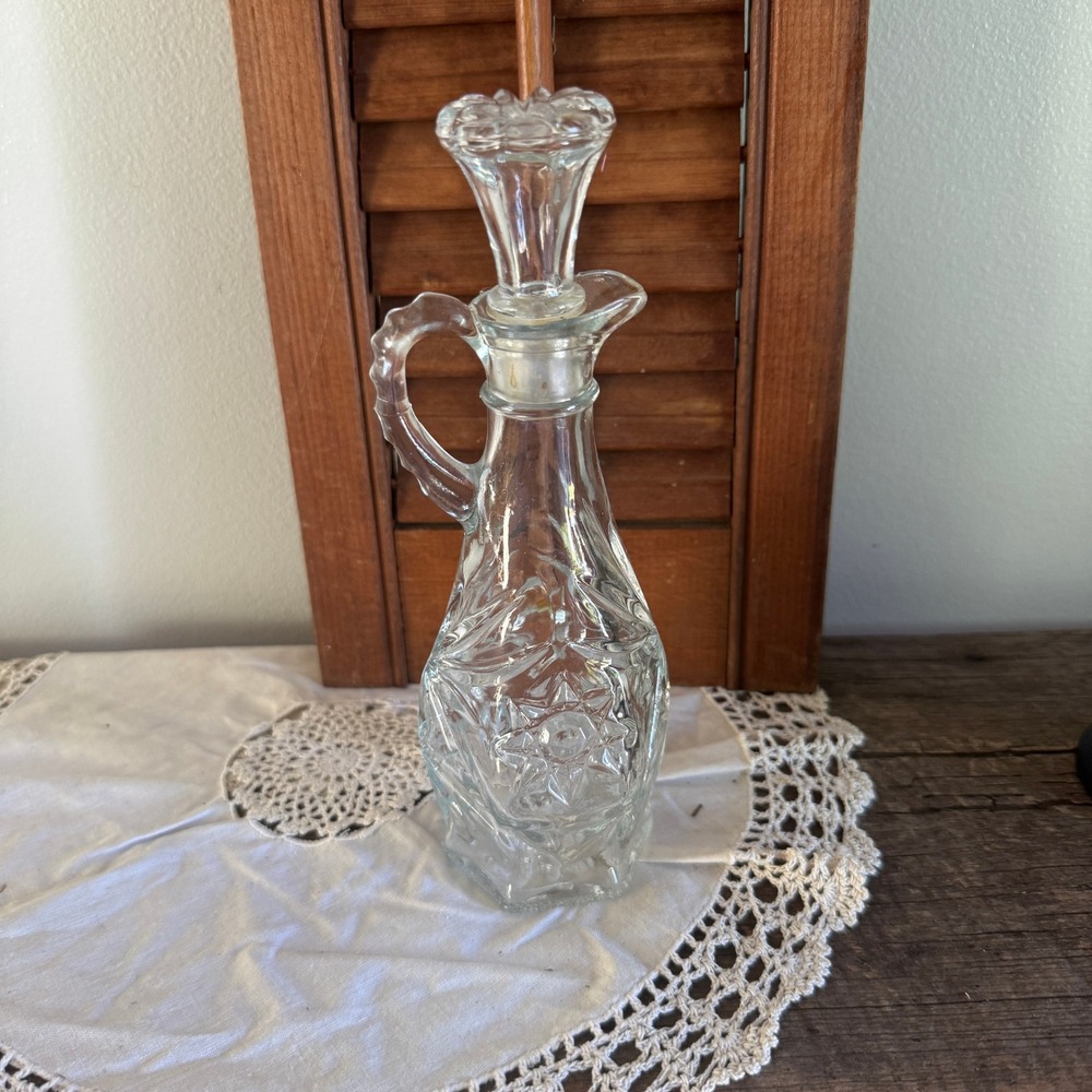 Vintage Starburst Pressed Glass Cruet Decanter with Stopper Clear Glass 8.5"
